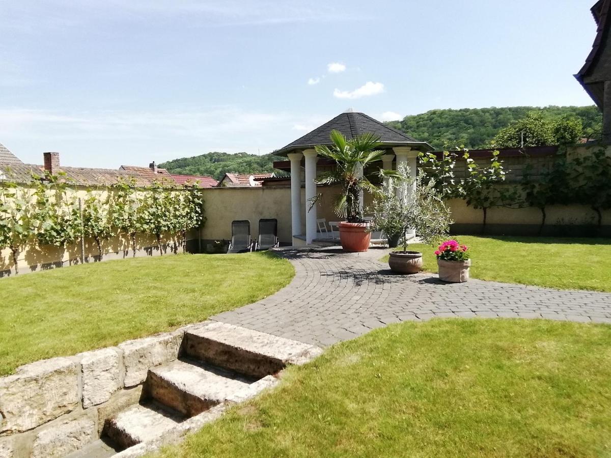 Haus Toskana, Kleines Ferienhaus Im Toskanagarten Bad Sulza Ngoại thất bức ảnh