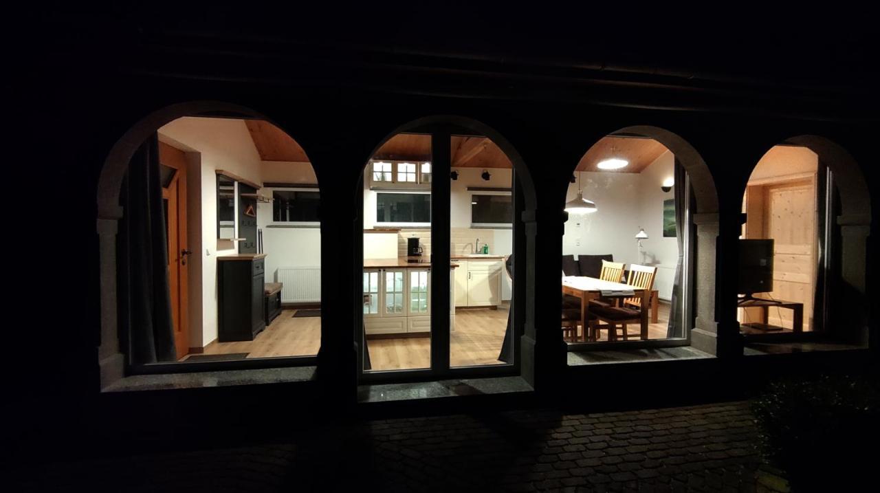 Haus Toskana, Kleines Ferienhaus Im Toskanagarten Bad Sulza Ngoại thất bức ảnh